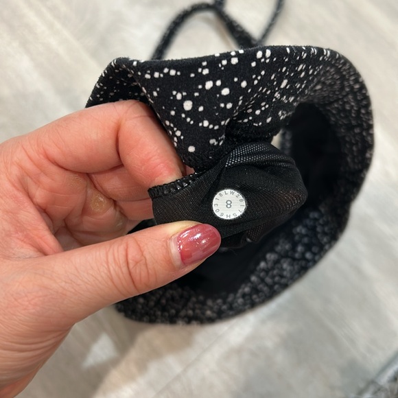 Lululemon Flow Y Bra - Picture 3 of 5